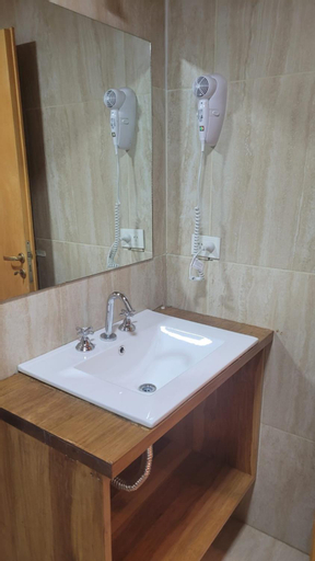Bathroom 6