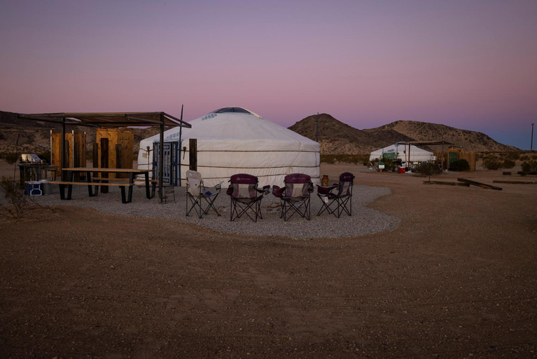Others 4, Family Style Star gazing Yurt, San Bernardino