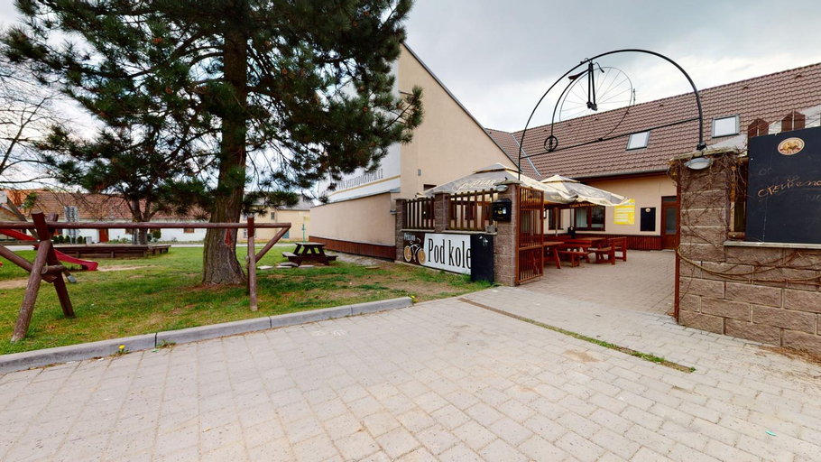 Others 4, Penzion Pod kolem, Blansko