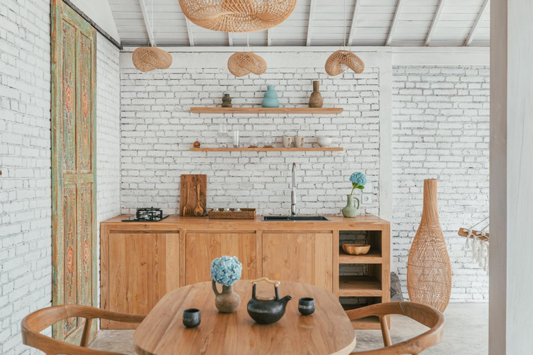 Dining Room 8