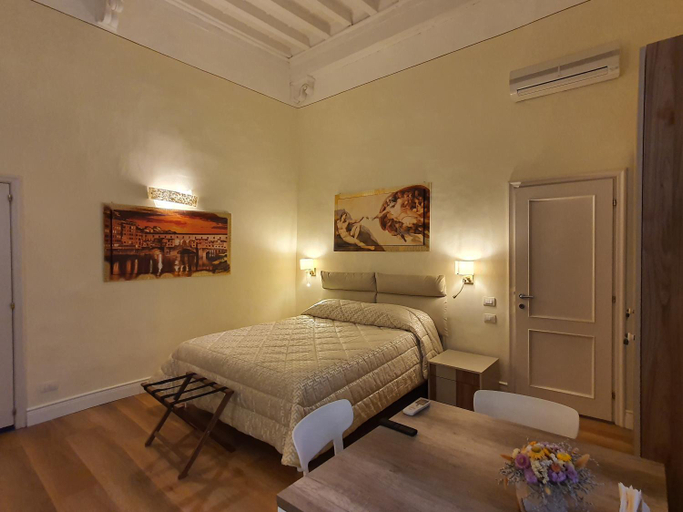 Others 5, RF Duomo suites, Florence