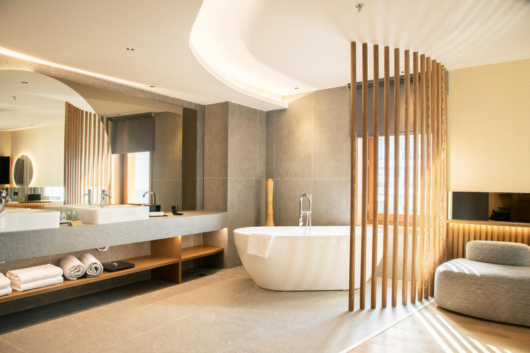 Bathroom 4, ABH correct code 683884, Crete