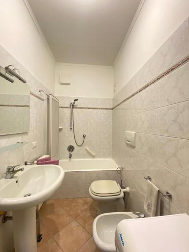 Bathroom 3, Cozy Flat nearby Porta Venezia, Milano