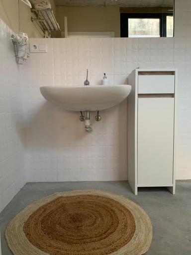 Bathroom 4, Glass Cube, A Coruña