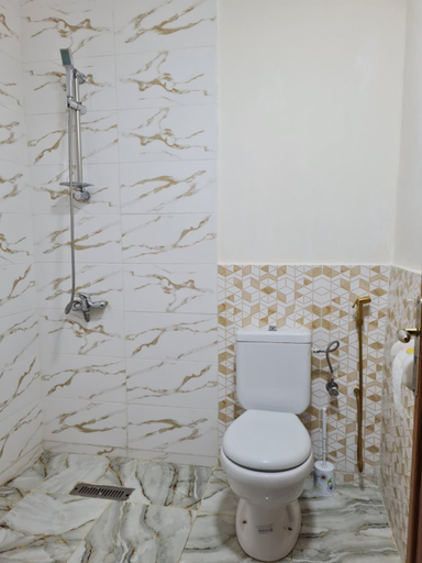 Bathroom 3, Hotel et Restaurant ARIJ, Khénifra