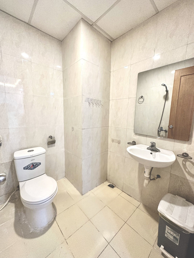 Bathroom 4, Da nang Daisy Apartment, Da Nang