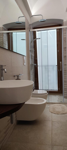 Bathroom 3, Lithos house pt 1p e 2p, Bari