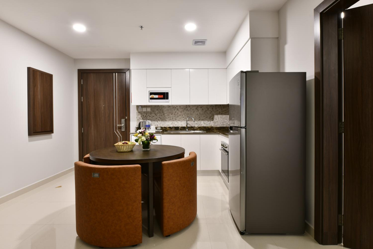 Dining Room 10