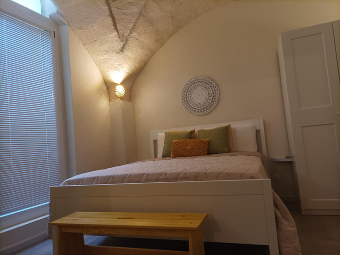 Others 3, Casa Kalu', Taranto