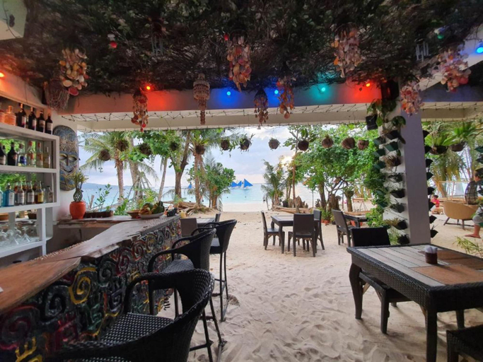 Food & Drinks 5, Kaiyana Boracay, Malay