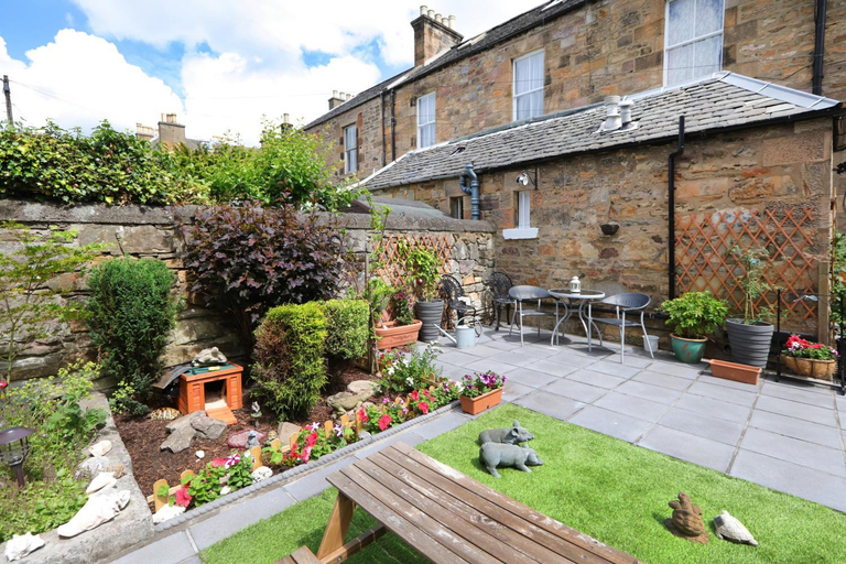 Others 3, Lauderville guest house, Edinburgh