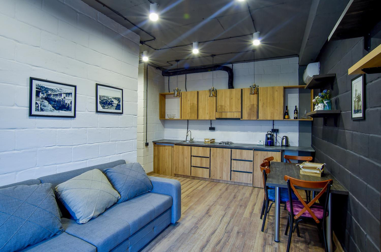 Kitchen 5, Liliana's Apartments, Tskaltubo