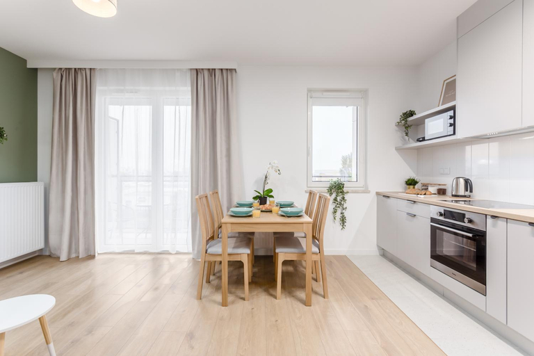 Facilities 2, Warsaw City Jutrzenki Premium, Warsaw