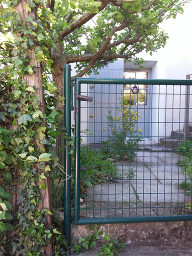 Others 3, Chambre d'hotes ici, Vaucluse