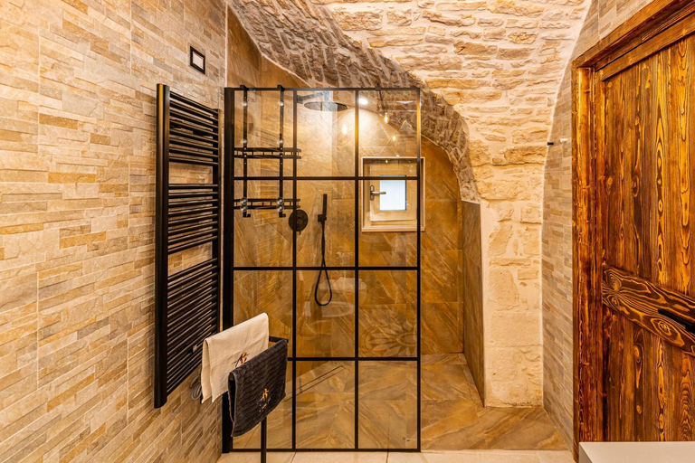 Others 3, Il Piccolo Borgo - Suite, Bari