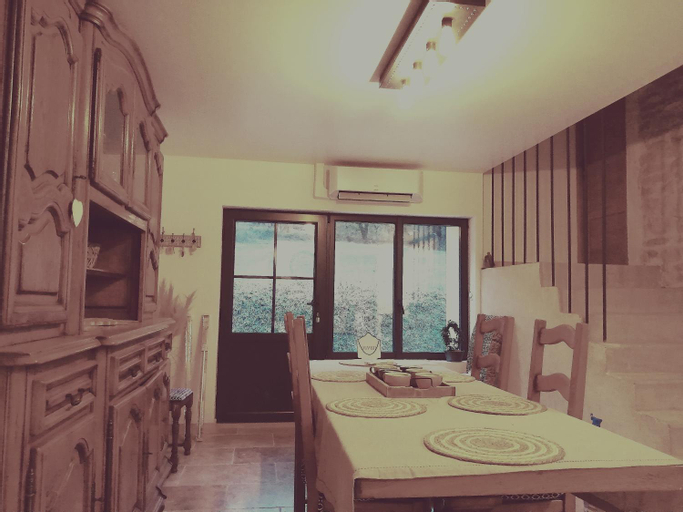 Dining Room 1