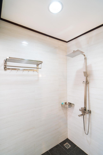 Bathroom 4, New Champa Boutique Hotel, Vientiane