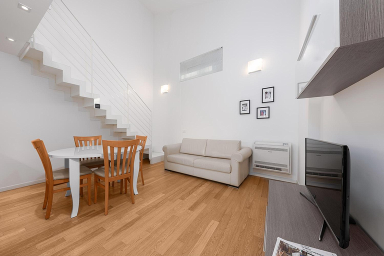 Dining Room 6