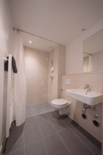 Bathroom 3, NEOAPARTMENTS, Berlin
