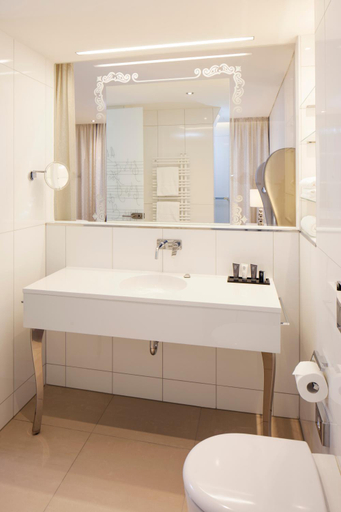 Bathroom 2, Hapimag Resort Salzburg, Salzburg