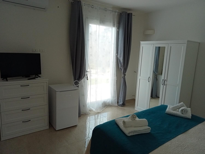 Others 3, B&B Villa Bello, Lecce