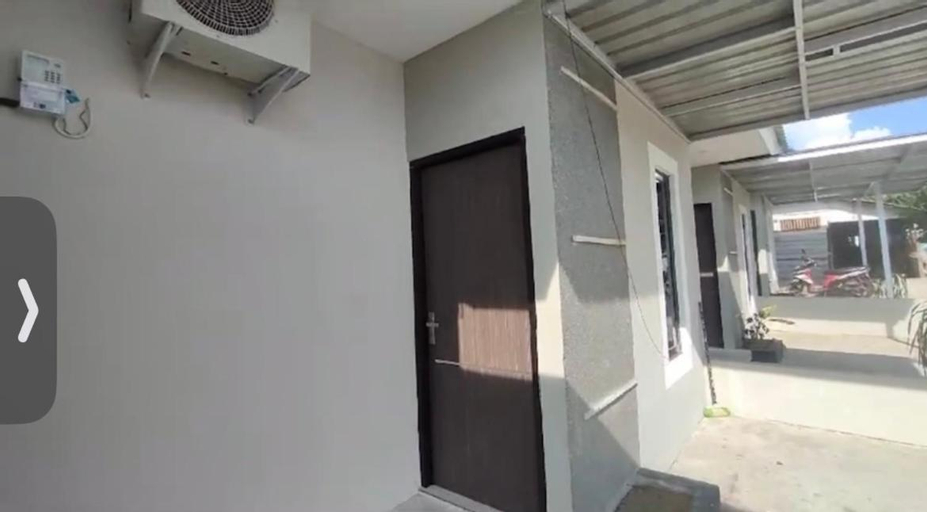 5, Kamar Adelia, Palu