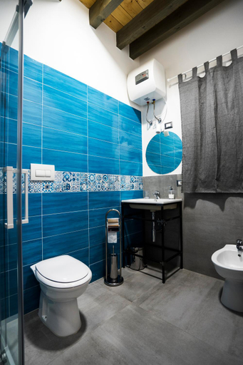 Bathroom 5, La Casa di Raffaele, Matera