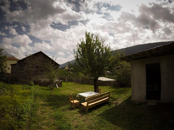 Others 4, Keti Pilpani Guesthouse, Mestia