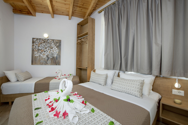 Bedroom 2, DELUXE MAIZONETTE, Crete