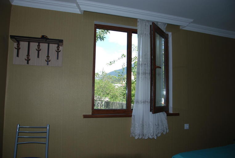 Others 2, Keti Pilpani Guesthouse, Mestia