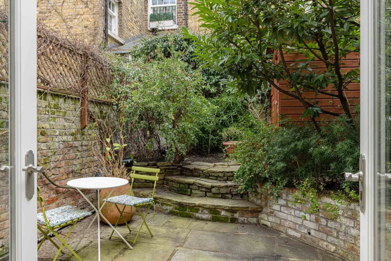 Others 5, A Grand Four Bedroom Townhouse at Knightsbridge, London