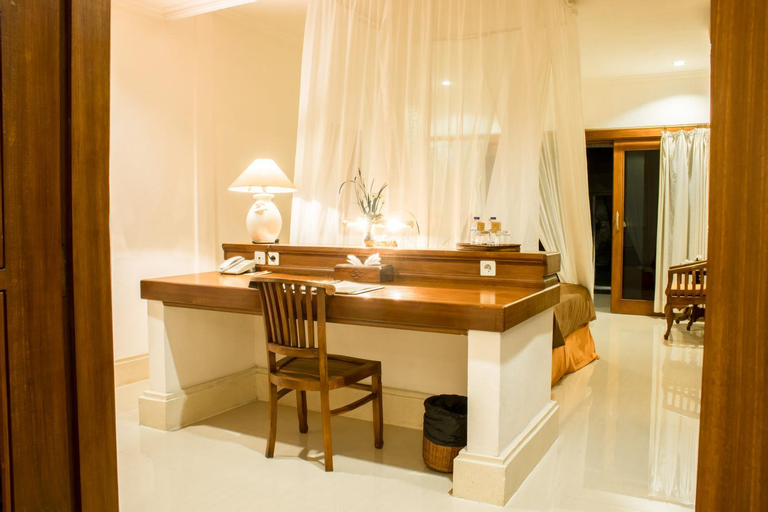 Bathroom 15