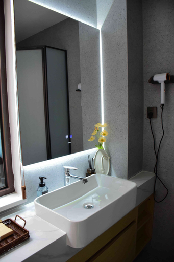 Bathroom, Shangpengyuan Hot Spring Hotel, Luoyang
