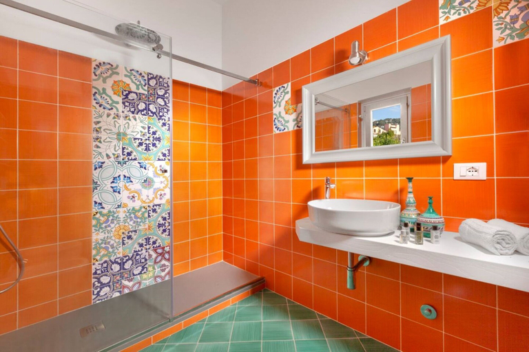 Bathroom 4, Casa  Limoneto, Napoli