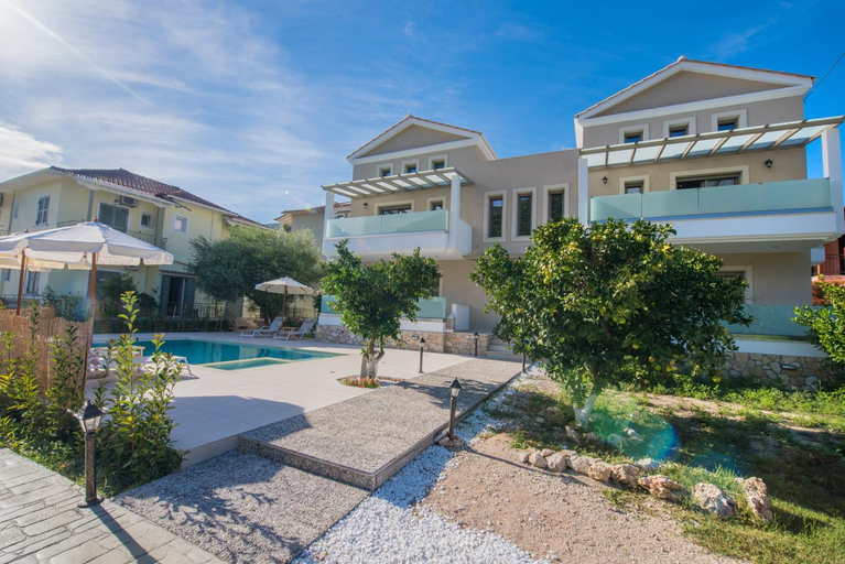 Exterior view 3, Kampos Apartment, Ionian Islands