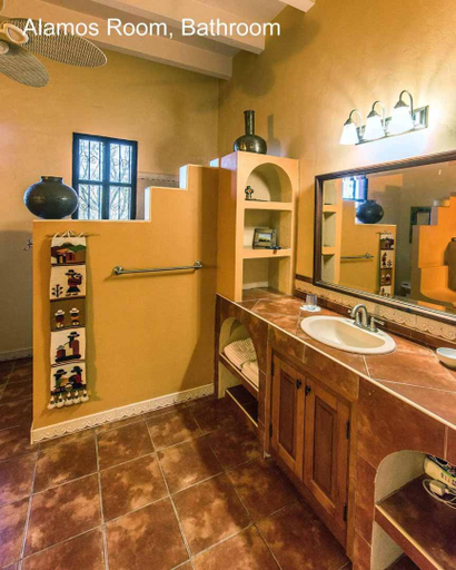 Bathroom 4, Loma de Guadalupe Alamos Sonora, Álamos