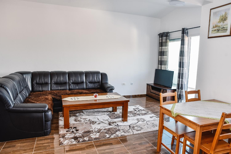 Others 4, Seaview Apartments Bonaca
