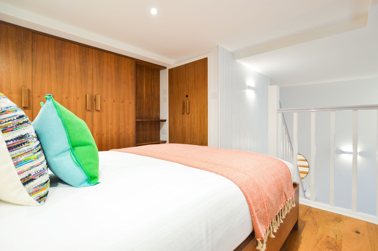 Bedroom 2, Spacious West Hampstead Apartment by Concept Apartments, London