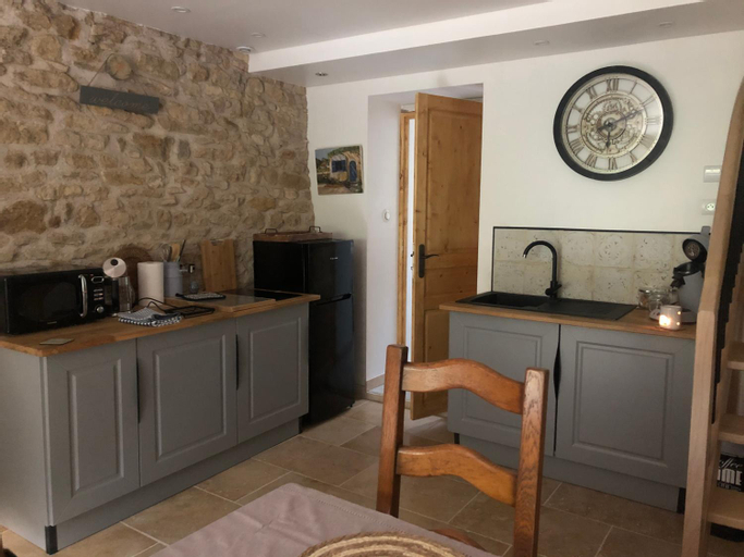 Dining Room 16