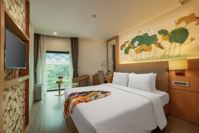 Bedroom 12