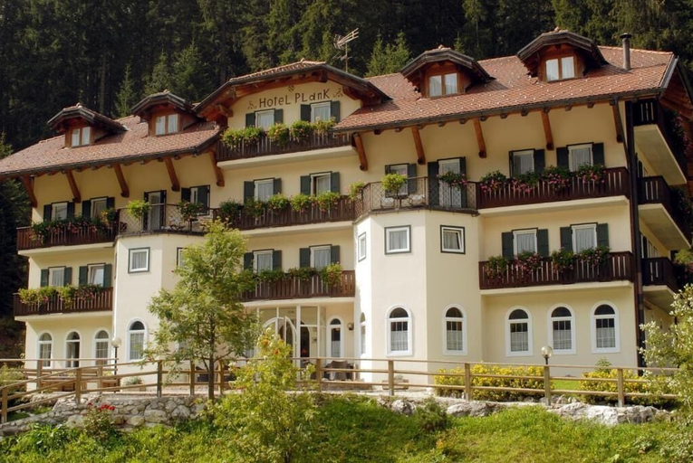 Exterior & Views 2, Hotel Plank, Trento