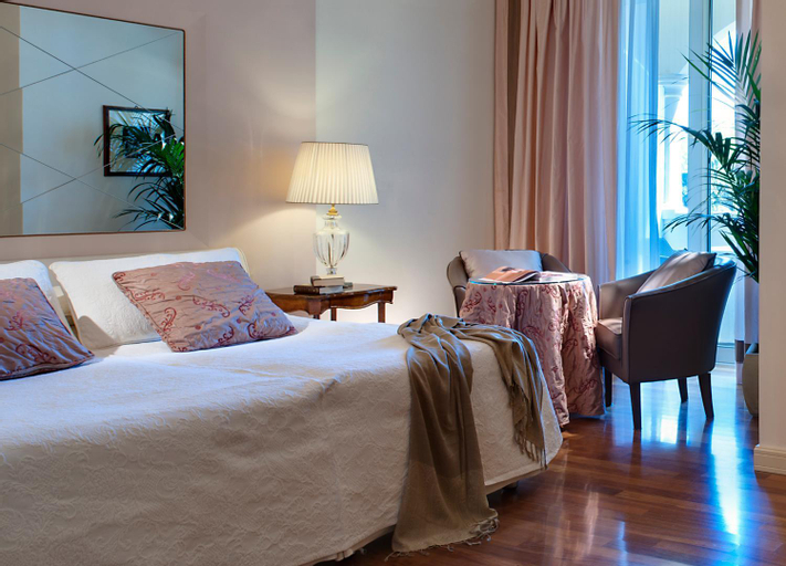 Bedroom 12