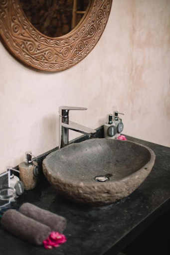 Bathroom 4, Mana Eco Retreat, Lombok