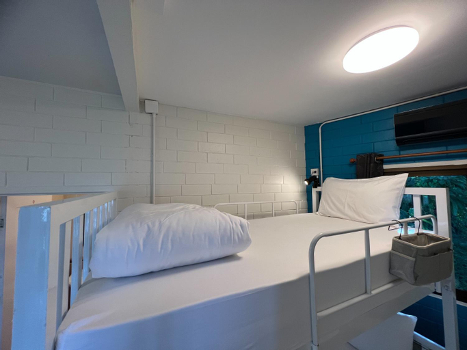 Bedroom 8