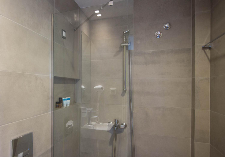 Bathroom 3, Leto Nuevo Hotel, Peloponnese