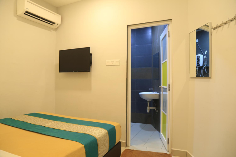 Bedroom 6