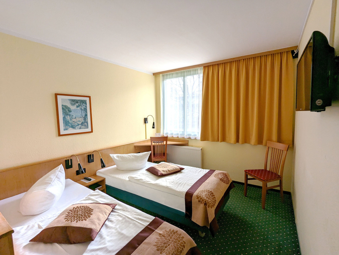 Bedroom 3, ACRON Hotel Quedlinburg, Harz
