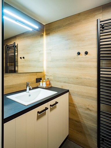 Others 4, Welldone Resort / Cozy Wine, Limburg