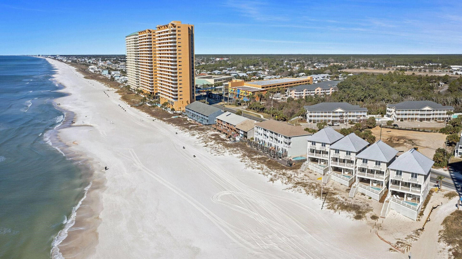 Others 2, Beach House - Anchors Aweigh by PHG, Bay
