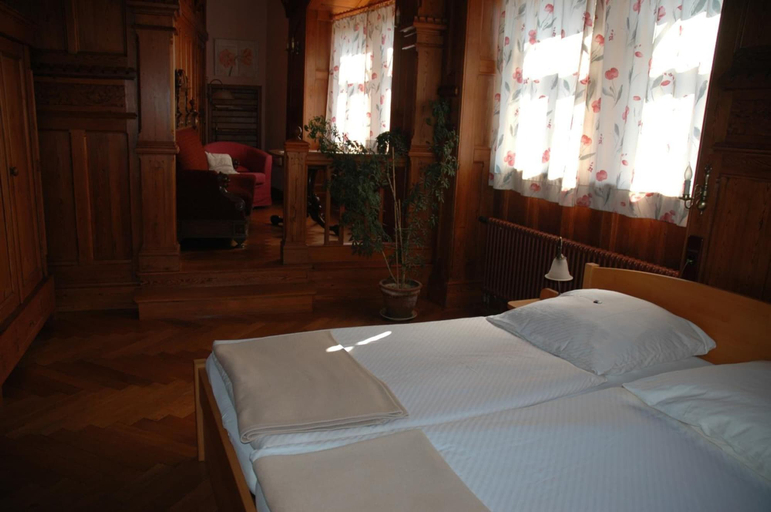 Bedroom 4, Schloss Herberge Hohenerxleben, Salzlandkreis